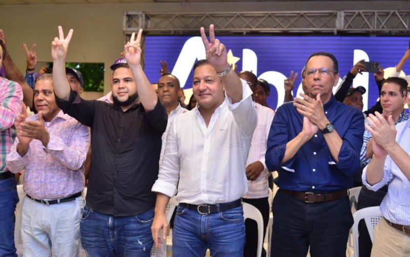 Abel Martínez asegura en Navarrete que candidaturas de alcaldes no serán sacrificadas