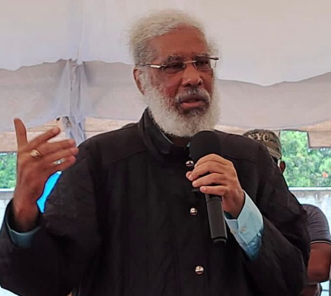 Hubieres advierte asesor de Hugo Beras intenta constituir banda de sicarios para matar a miembros de Fenatrano