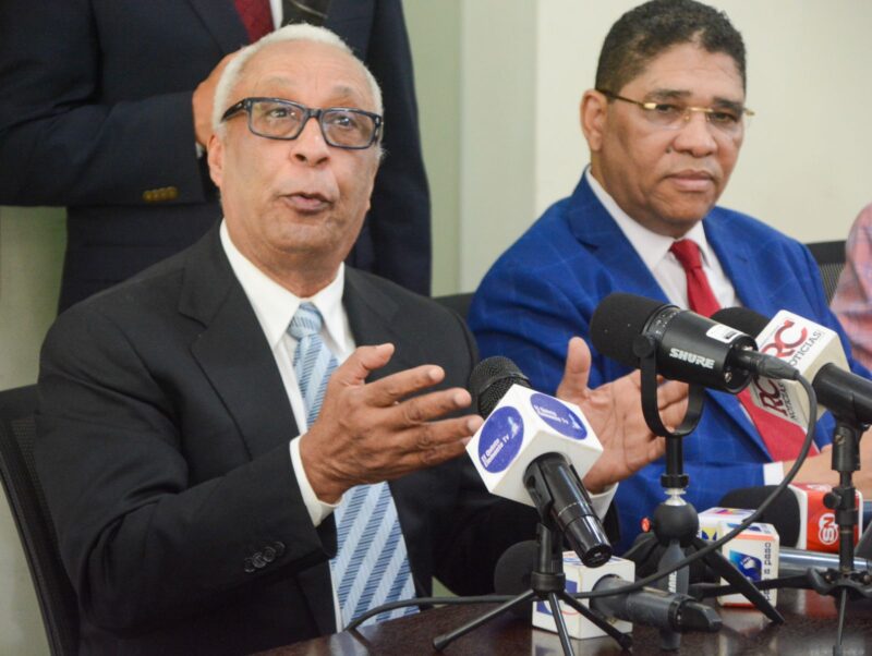 Banco Central evade explicar al país préstamo de 25 mil millones de pesos al gobierno