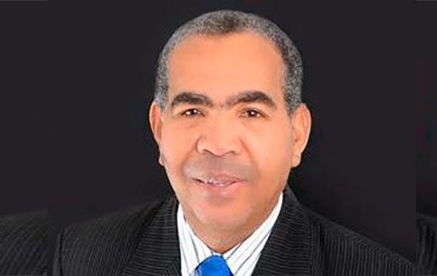 La poesía contra crisis y suicidios