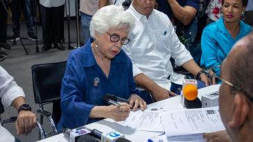 ¿Por qué Milagros inscribió a Luis?