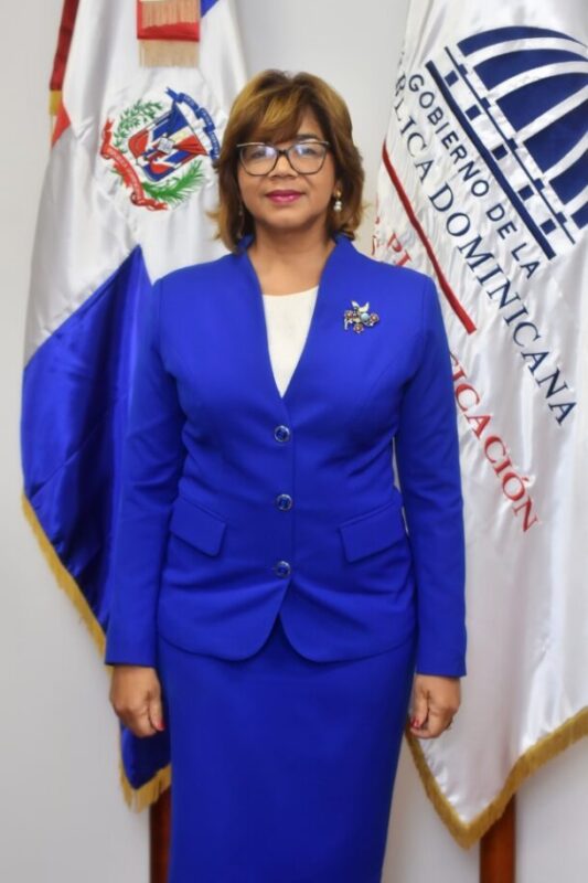 Viceministra Olaya Dotel destaca gestión íntegra y honesta del Gobierno que invierte más y mejor 