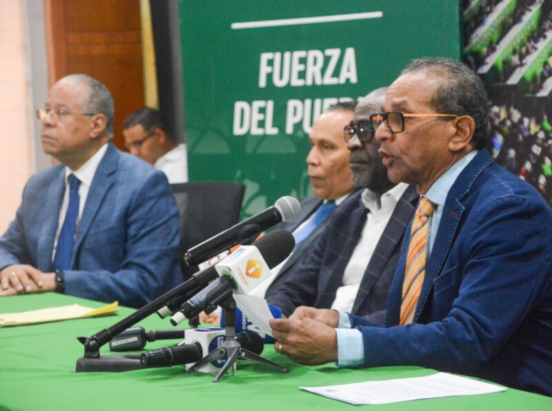 Ofrecen detalles de la movilización que hará la Fuerza del Pueblo en la Plaza de la Bandera este sábado