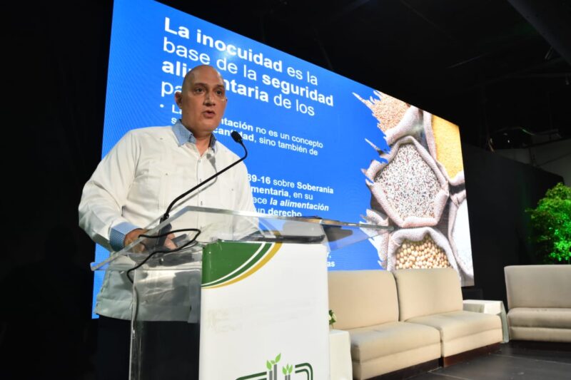 Ministro de Economía destaca importancia de la inocuidad de los alimentos; llama a prestarle la atención para fortalecer competitividad