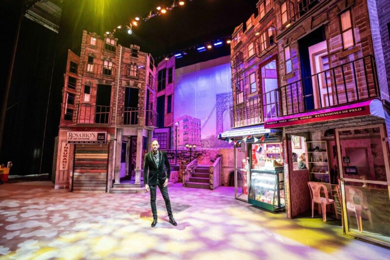 Yeimy Díaz se destaca como escenógrafo de grandes espectáculos