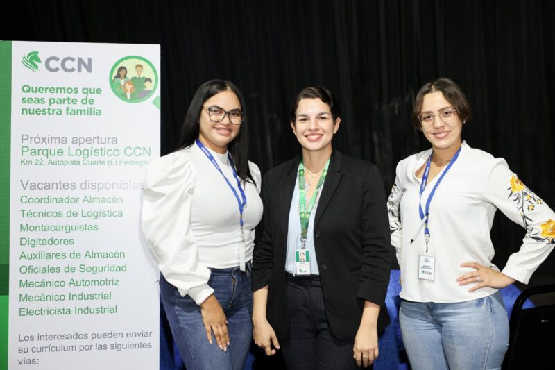 CENAPEC realiza 2da. Edición de la Feria de Empleo y posiciona a 175 nuevos empleados en el mercado laboral