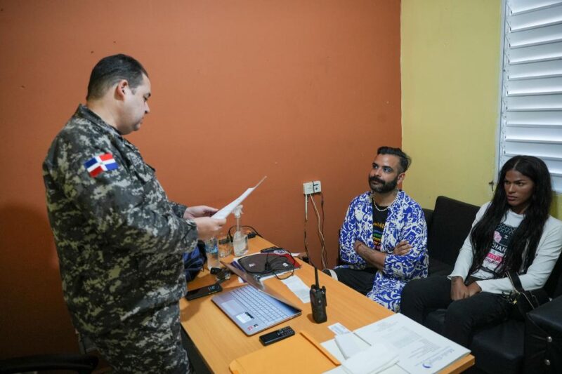 Pre candidato Juanjo Cid denuncia trato discriminatorio a miembro de la comunidad LGBTIQ