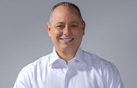 Julio Romero instruye equipo político estar listo para socorrer a ciudadanos en caso de emergencia