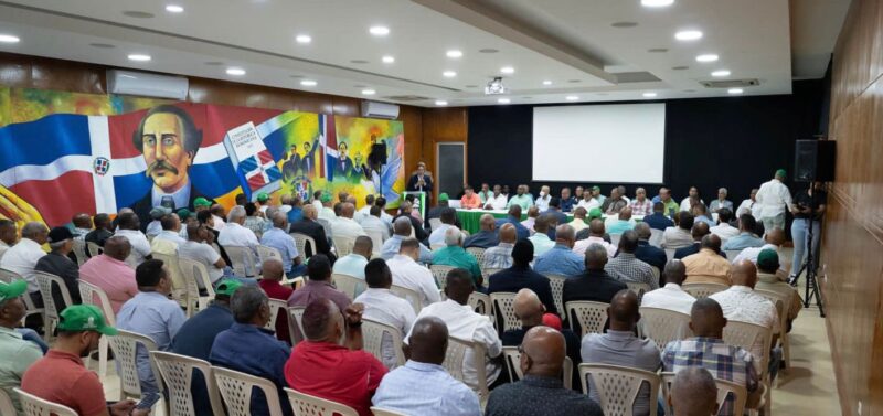 Generales retirados se preparan para defender el voto de la Fuerza del Pueblo en febrero y mayo