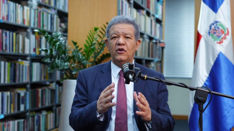 Podcast “El Rugido del León”, de Leonel Fernández, acapara atención en redes sociales