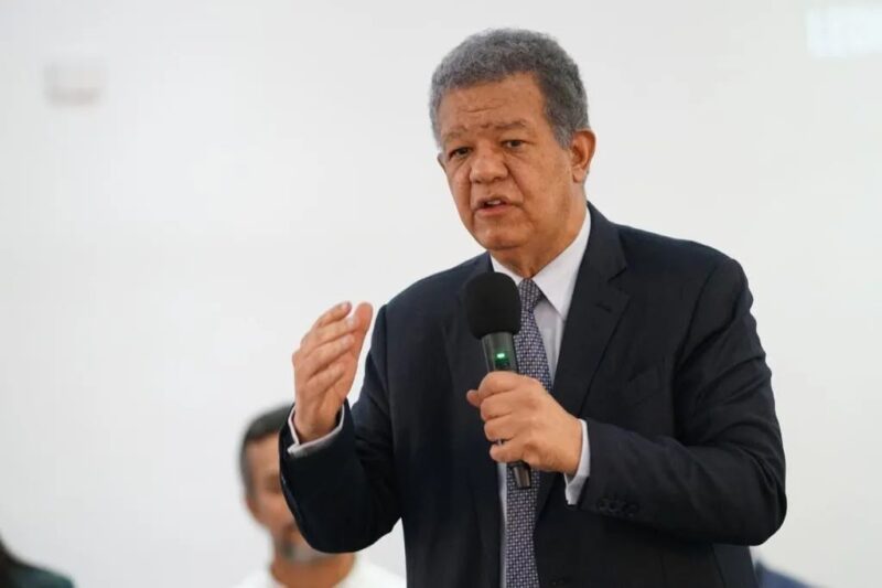 Leonel pide investigación y se solidariza con familias de las víctimas del incendio en cárcel La Victoria