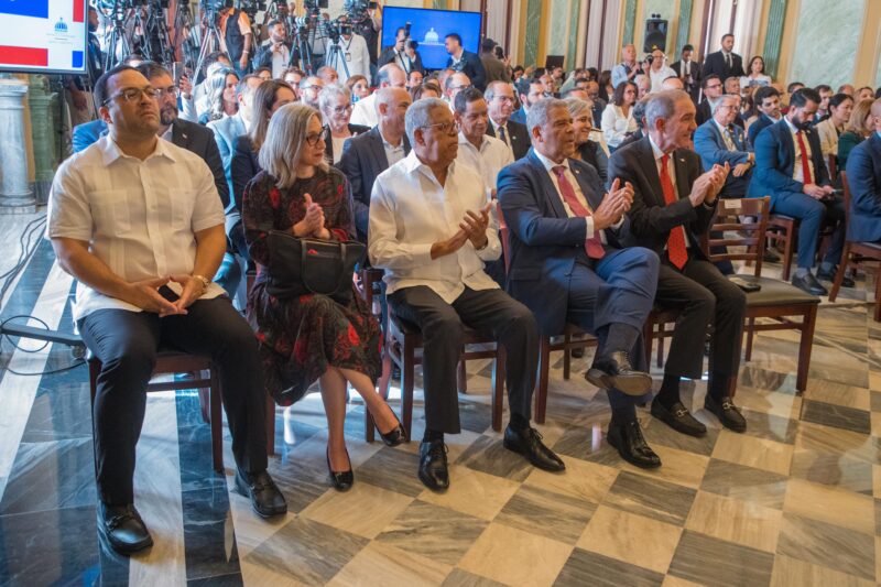 Presidente Abinader dice plan “República Dominicana 30×30” se ejecutará con disciplina para consolidar los recursos naturales y salvarlos