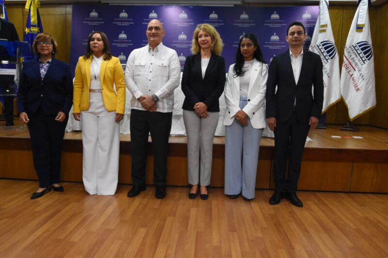 Gobierno dominicano recibe apoyo presupuestario de la Unión Europea