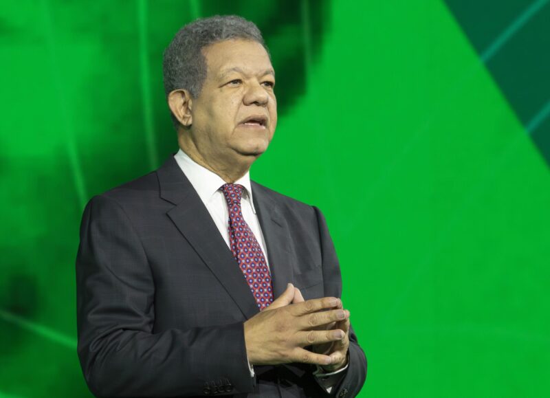 El programa de gobierno de Leonel Fernández tiene 2,024 propuestas para transformar RD