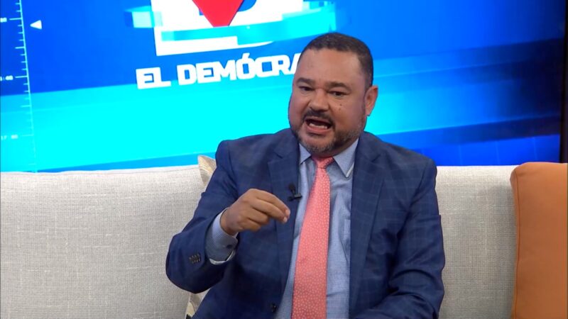 El economista Franklin Vásquez dice que la reforma fiscal se debe a un problema de planificación en ingresos y gastos