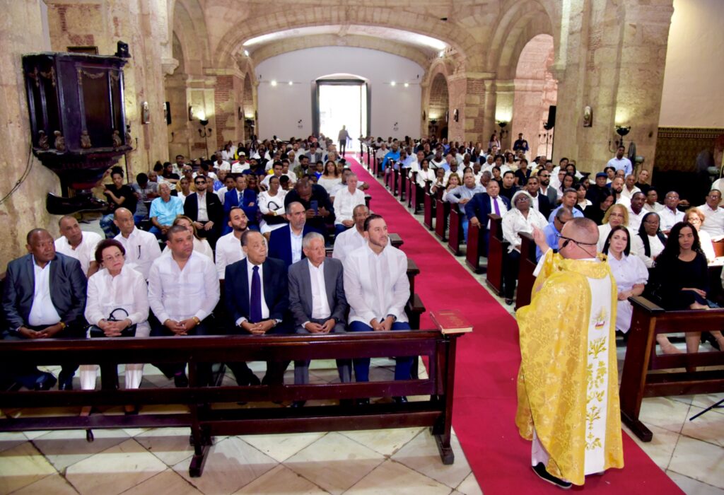 PRD e Internacional Socialista rinden homenaje a Peña Gómez en el 27 aniversario de su fallecimiento