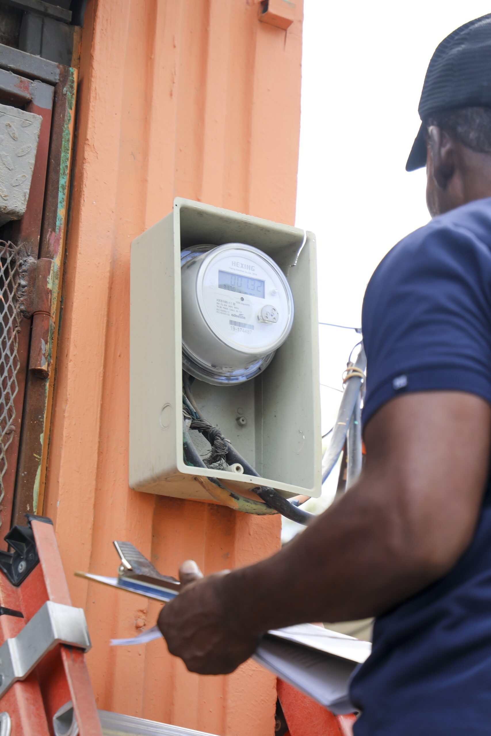 Edeeste normaliza más de 19 mil clientes durante el mes de mayo