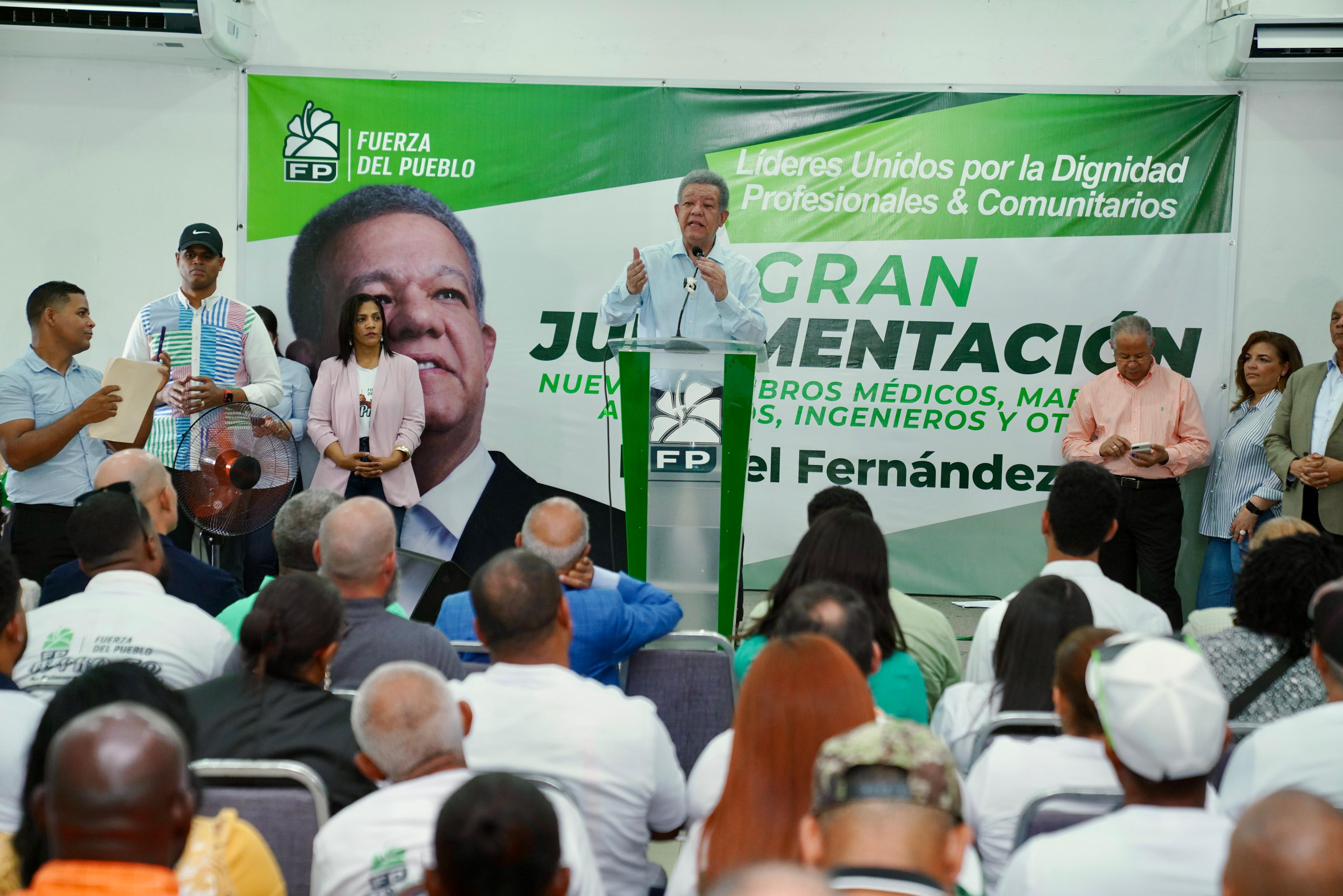 Leonel Fernández desde Bonao: el gobierno del PRM tiene el “motor fundido”