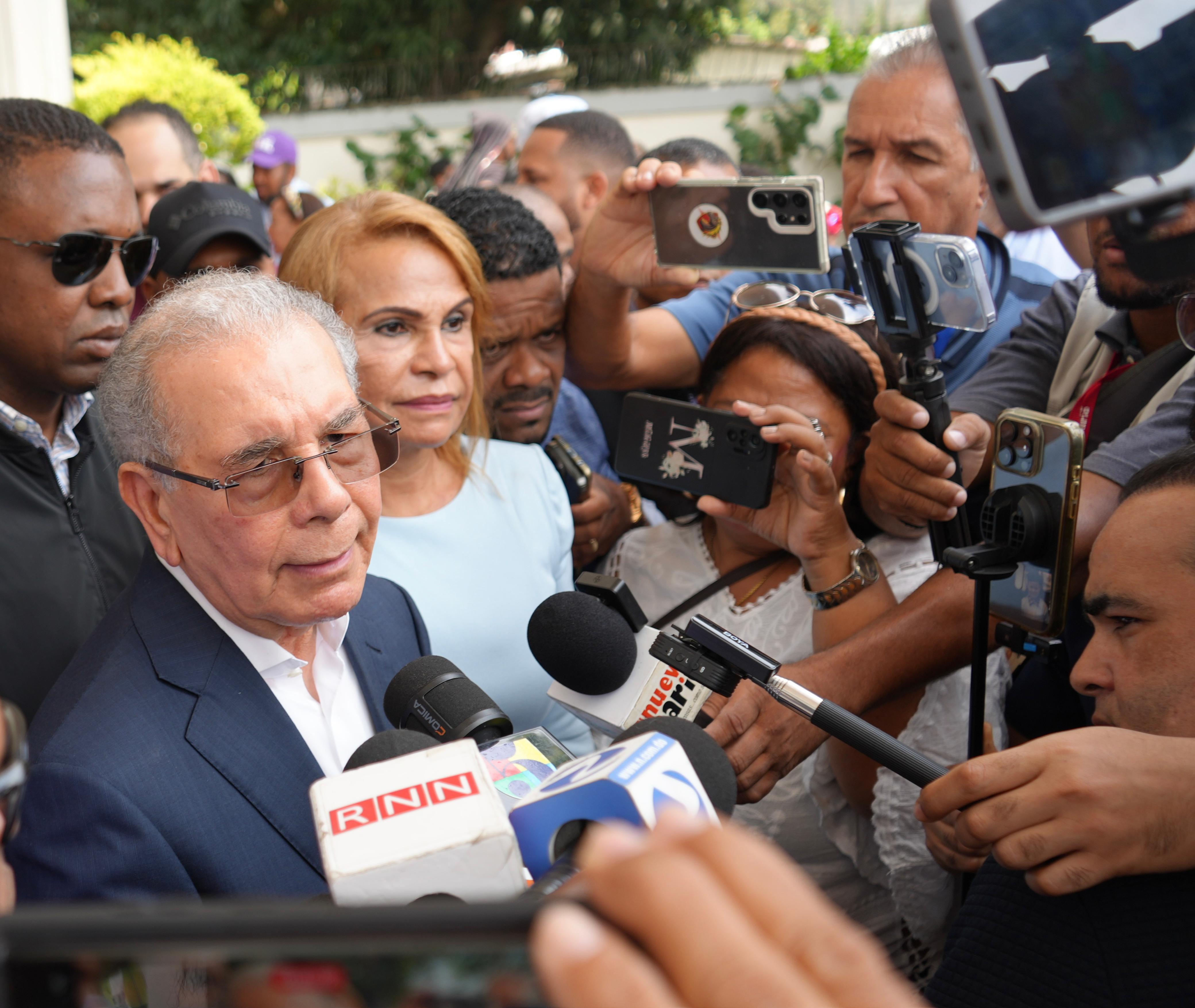 El expresidente Danilo Medina aclaró que Magín Díaz, no tiene vínculos con el Partido de la Liberación Dominicana (PLD)