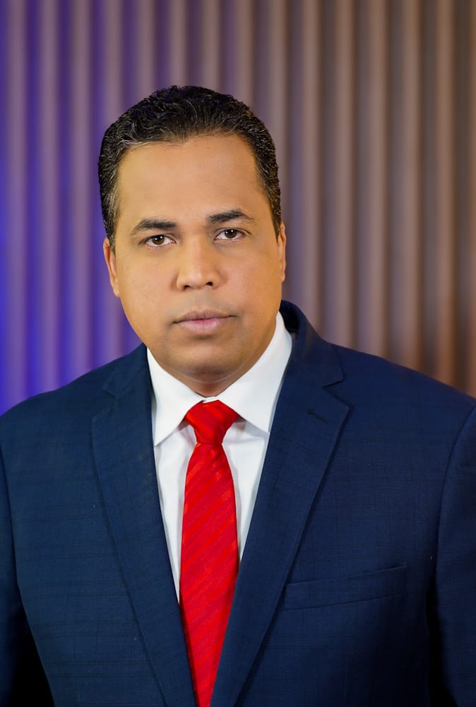 Periodista Paúl Pimentel Blanco relanza su programa INFO X DOS