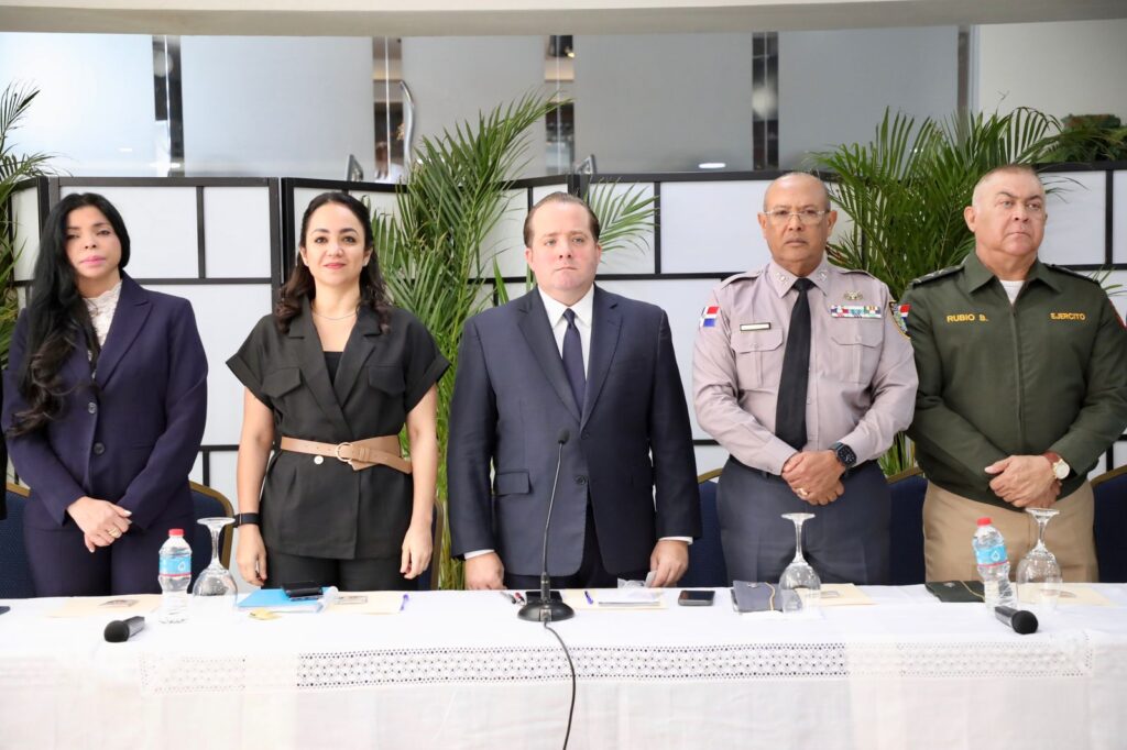 Ministro Paliza encabeza reunión de seguimiento al Plan de Seguridad Ciudadana