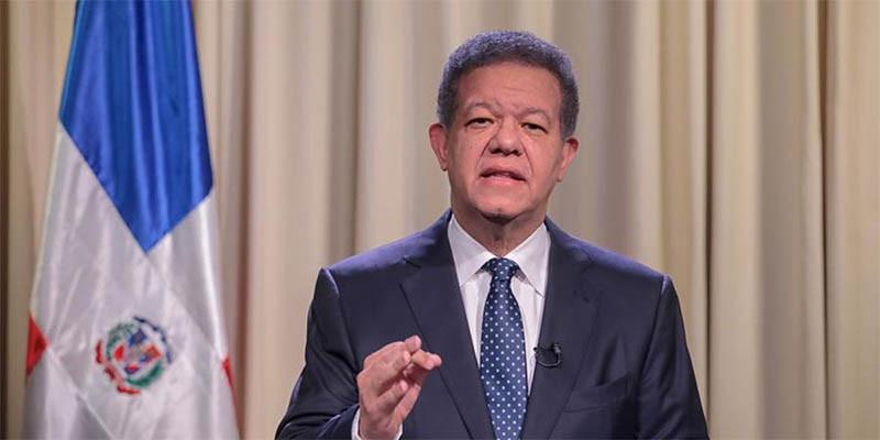 Leonel Fernández exige transparencia y regulación en la explotación de tierras raras en RD