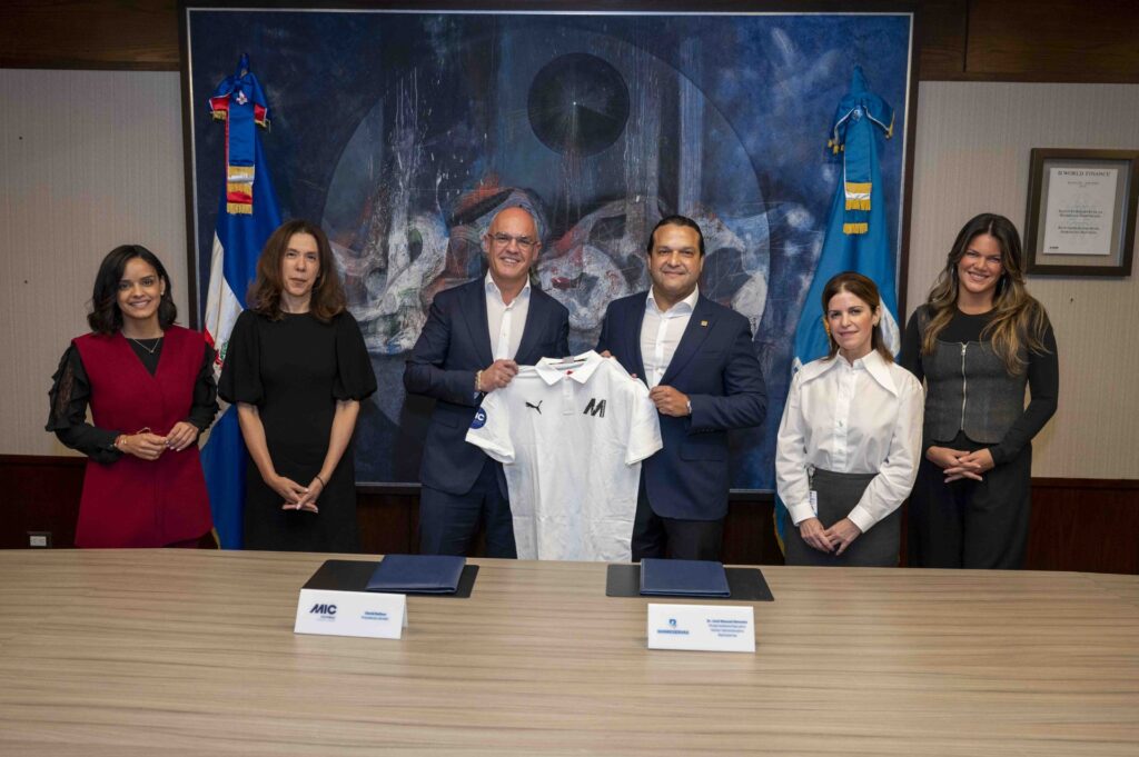 El MIC Football Punta Cana llega a RD con el respaldo de Banreservas