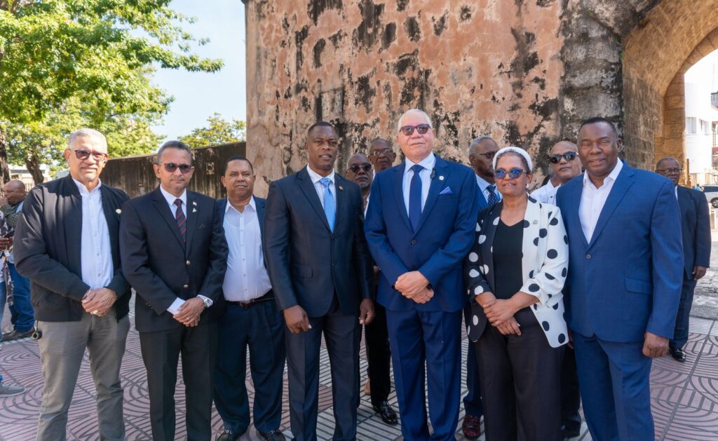FEDODIM respalda declaraciones del presidente Luis Abinader sobre la Ley 368-22 de Ordenamiento Urbano*