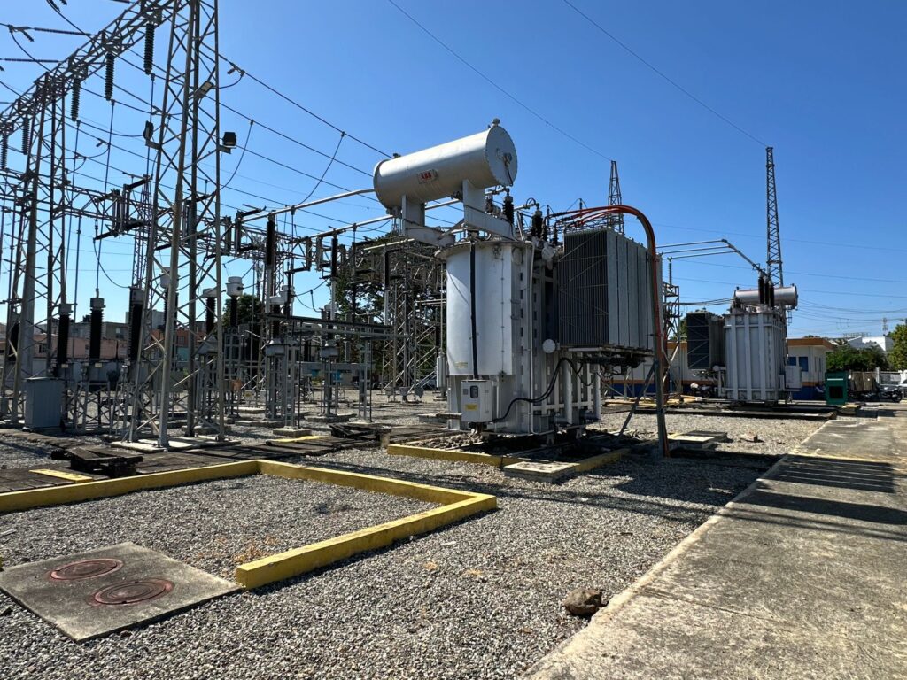 Edesur inicia programa de mantenimiento de transformadores de potencia