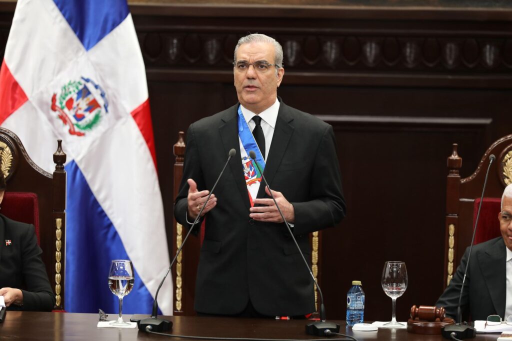 Abinader destaca el papel clave de INFOTEP en la reducción de la pobreza mediante la Formación Dual