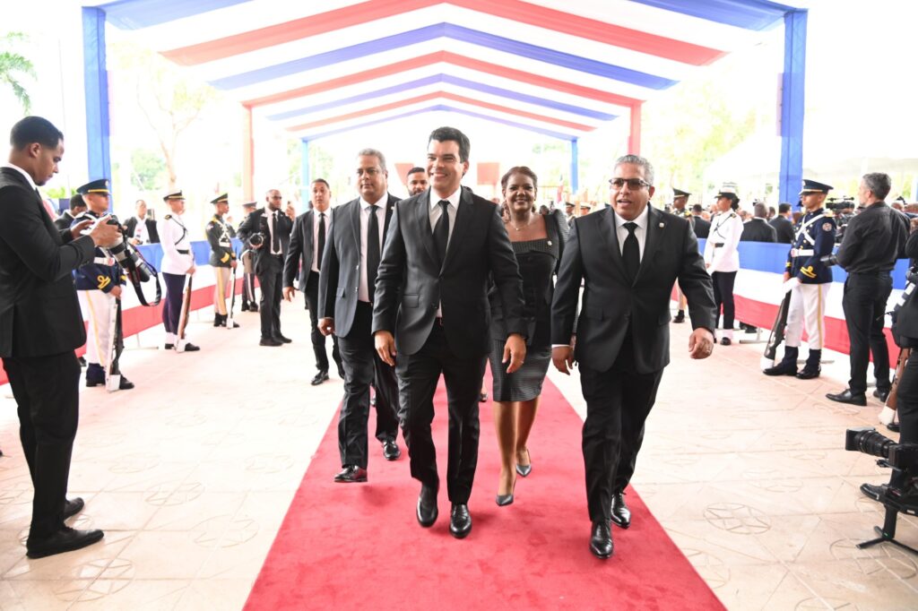 Presidente resalta inversión histórica a través de INAPA y muestra resultados