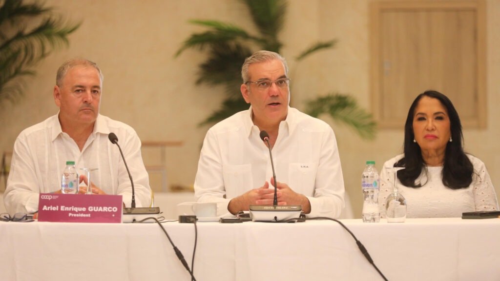 Presidente Abinader dice cree firmemente en el poder de las cooperativas para transformar comunidades, reducir desigualdades y fortalecer la democracia económica