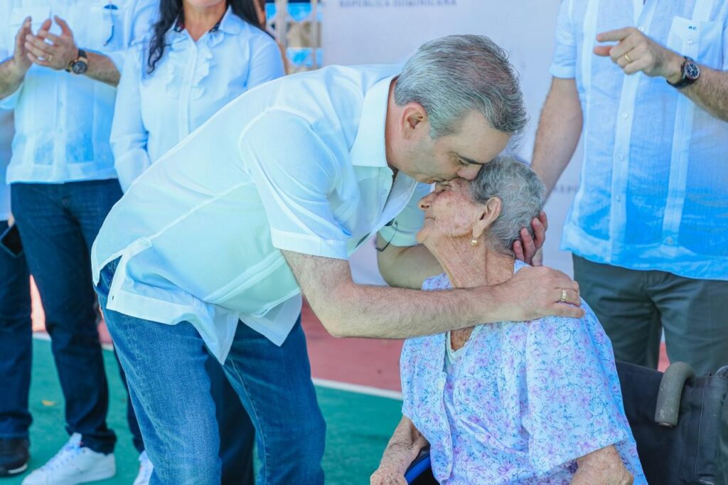 Gobierno de Luis Abinader otorga 7,925 pensiones solidarias