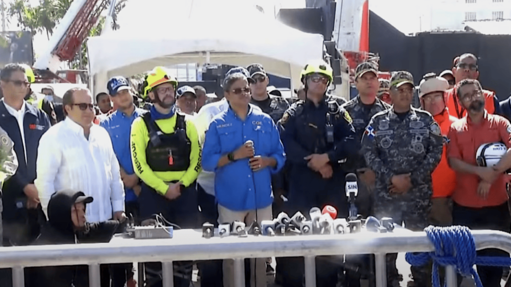 Delegaciones de rescatistas de Puerto Rico y de la comunidad judía de origen mexicano, destacan rol del gobierno ante tragedia Jet Set y profesionalismo de socorristas dominicanos