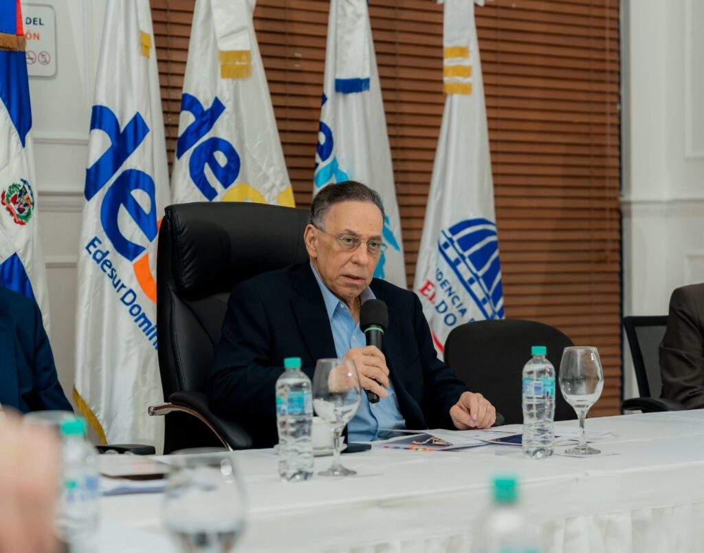 CUED aclara situación laboral del Gerente General de EDESUR