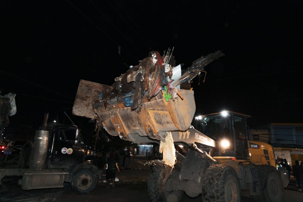 Alcaldía del DN recupera espacios en alrededores del Mercado Nuevo en Villas Agrícolas