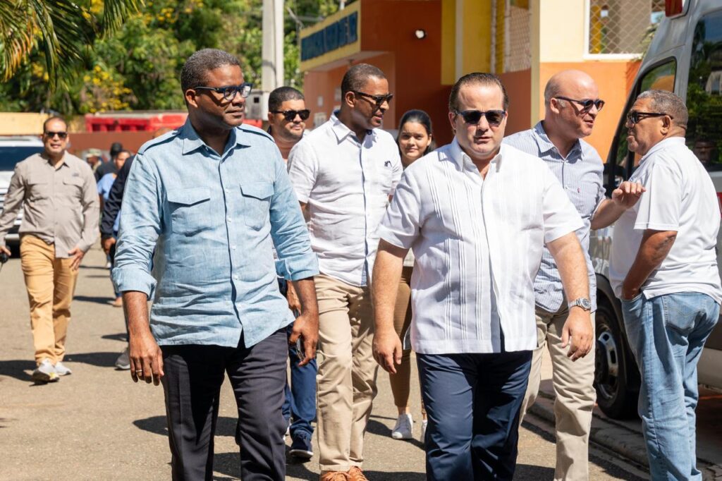 Robert Polanco afirma que el Gobierno se mantiene presente y está donde la gente más lo necesita