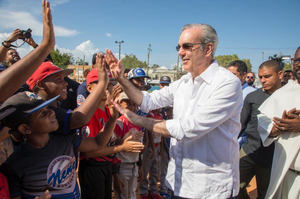Presidente Abinader inaugurará este domingo malecón de Samaná, lanzará el programa TRAE e iniciará los trabajos del puerto turístico «Samaná Port»