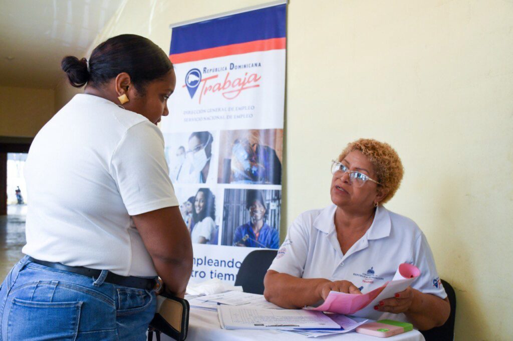Ministerio de Trabajo invita a feria de empleo para el Distrito Nacional con 318 vacantes
