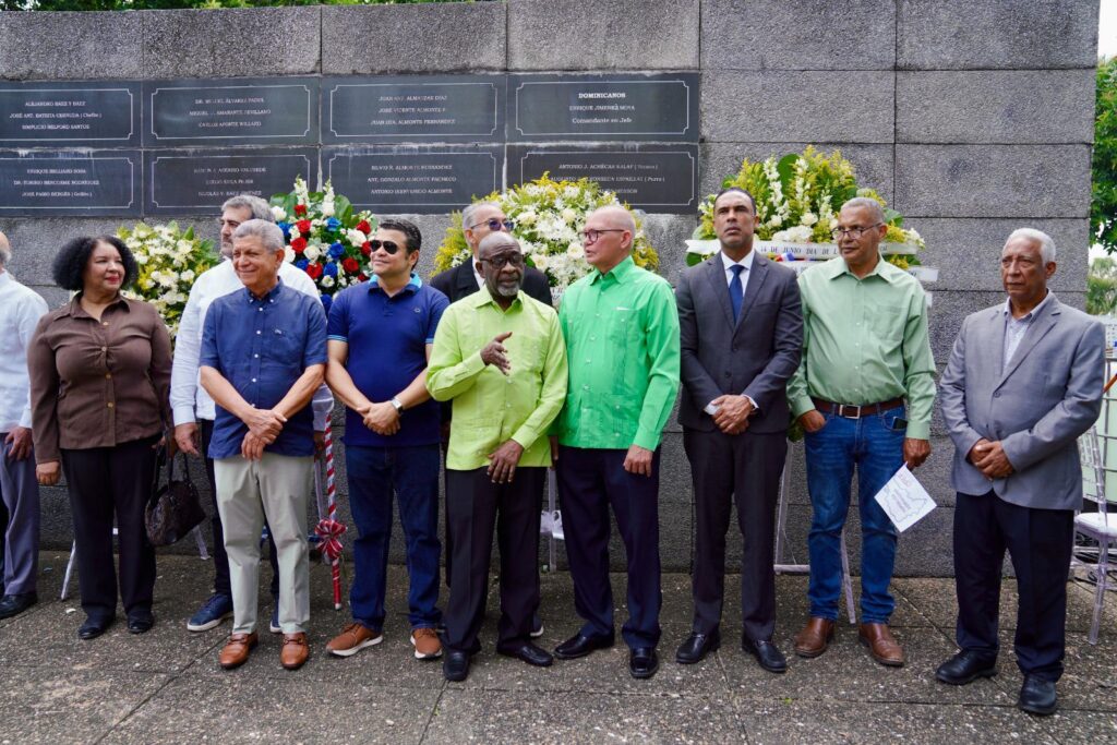 Fuerza del Pueblo honra a los mártires de la Raza Inmortal del 14 de junio