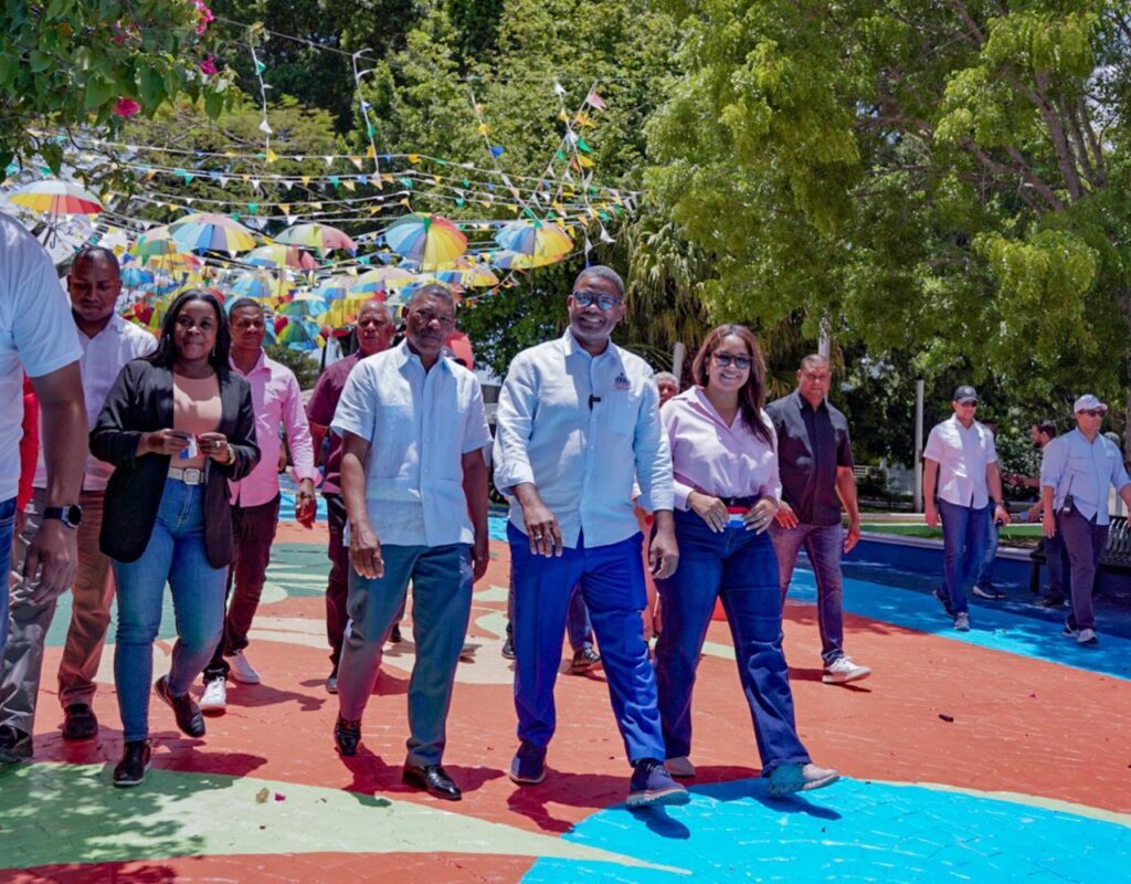 Robert Polanco afirma jornadas de Propeep no tienen color: “Nuestro compromiso es trabajar en favor de la gente más necesitada”