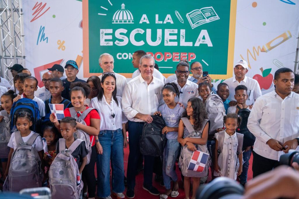 Robert Polanco asegura el Gobierno realiza una intervención integral y sostenida en el sector Capotillo