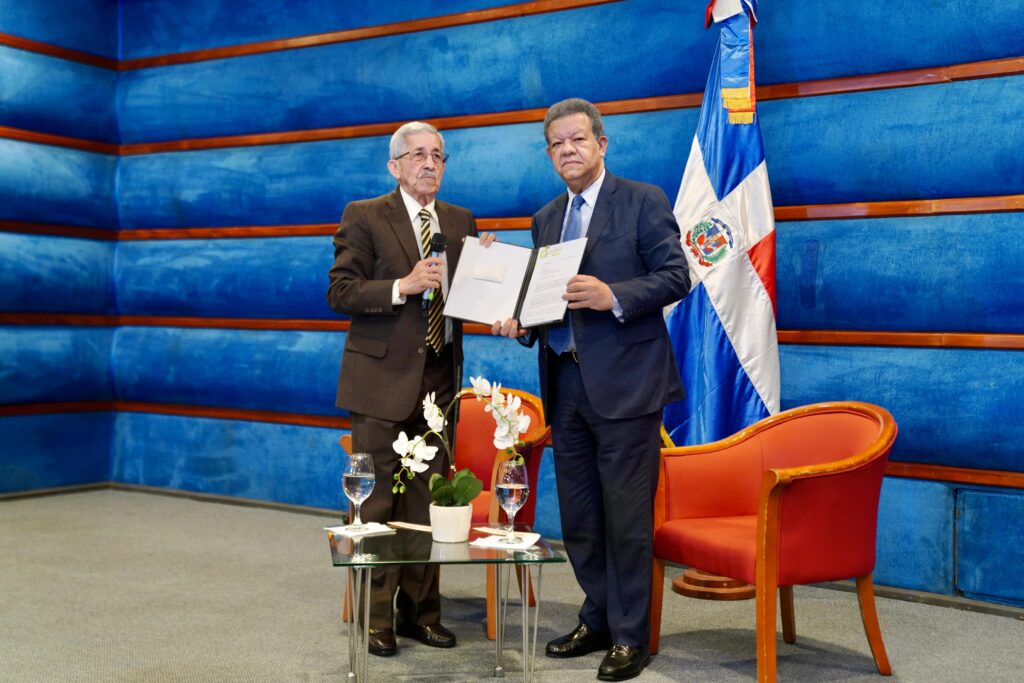 Leonel Fernández propone comité de seguimiento a conclusiones del CES sobre crisis haitiana