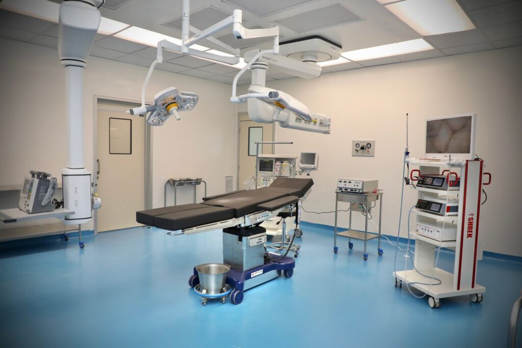 Presidente Abinader inaugura Hospital Clínico-Quirúrgico de alta tecnología con seis niveles, 14 quirófanos y 232 nuevas camas en la Ciudad Sanitaria