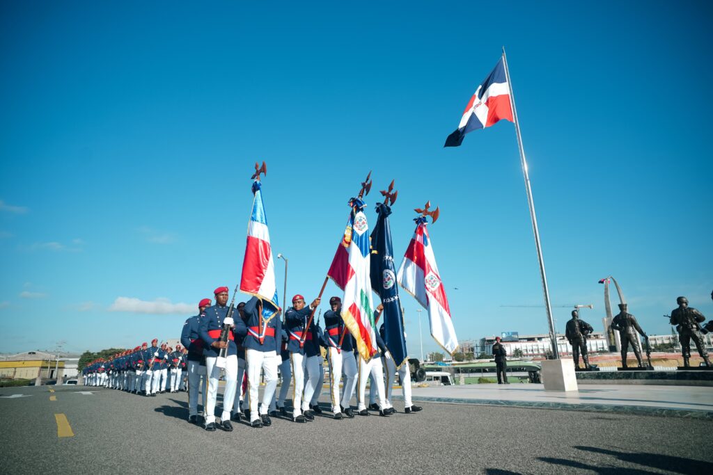 Ministerio de Defensa conmemora Independencia de Centroamérica y, como parte de la CFAC, condecora a 44 militares dominicanos