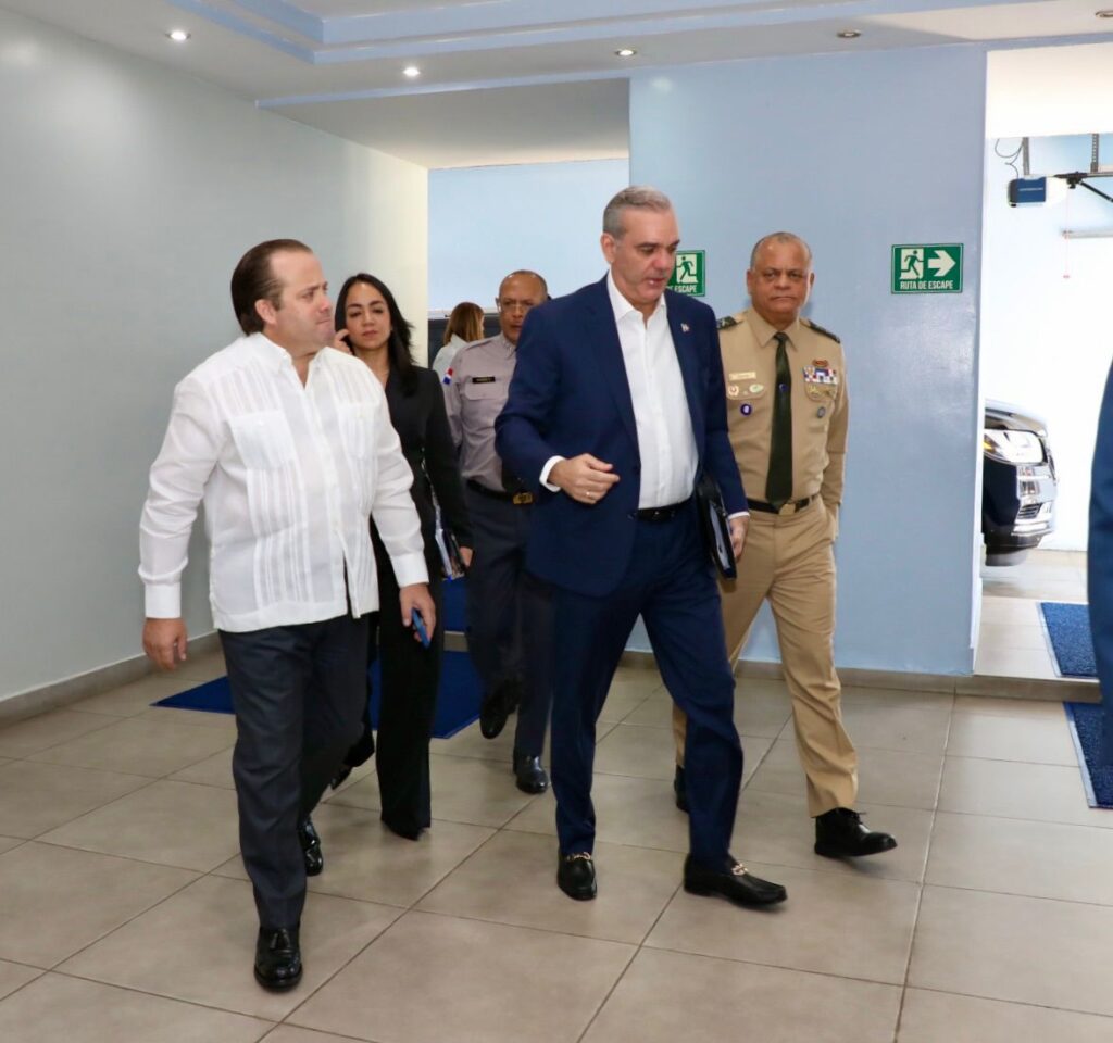 Presidente Abinader encabeza reunión de seguimiento al Plan de Seguridad Ciudadana