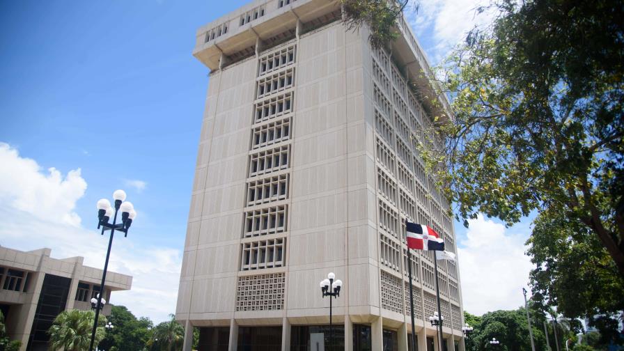 La economía dominicana crece 2.4 % a julio 2025, de acuerdo a cifras del Banco Central