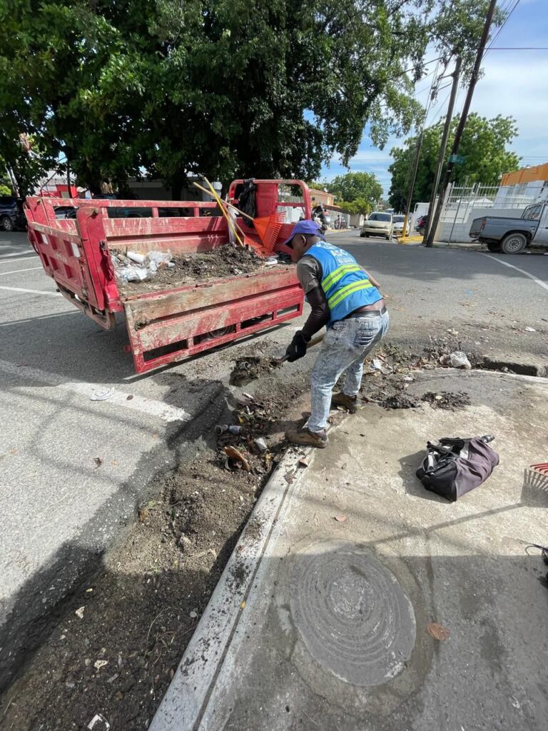 Alcaldía de San Cristóbal se adelanta con limpiezas y jornada de mantenimiento para evitar daños a la vida y la propiedad