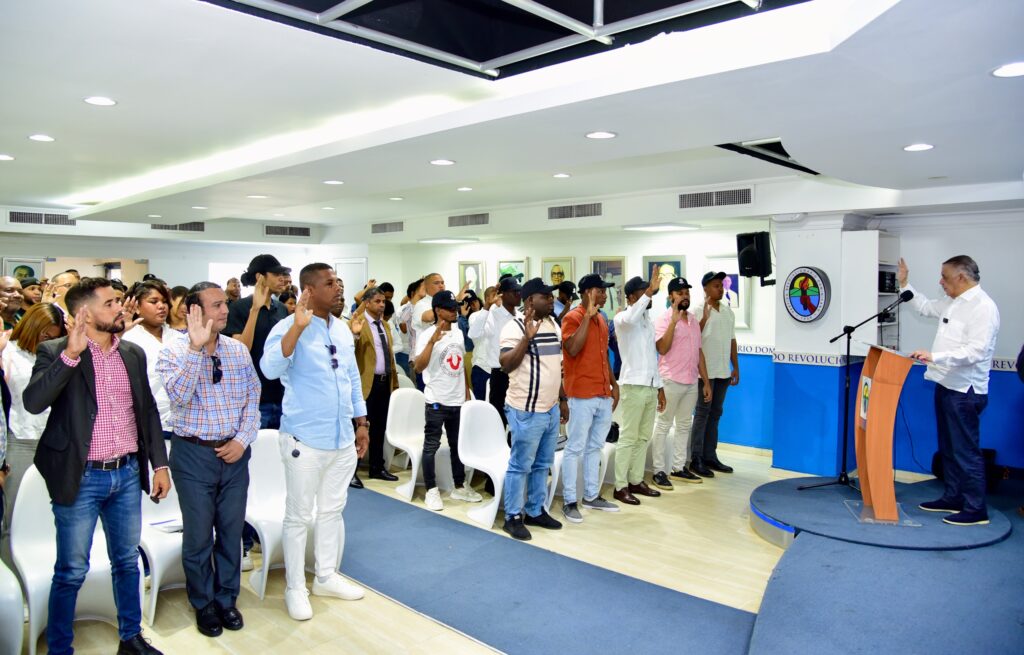 PRD impulsa el fortalecimiento institucional con la renovación de la estructura juvenil en todo el territorio nacional