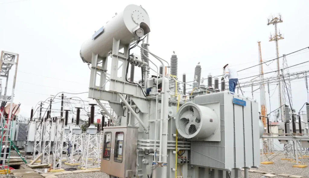 Edesur instala y pone en servicio nuevo transformador de potencia en Subestación Matadero
